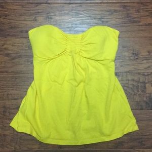 Yellow strapless top